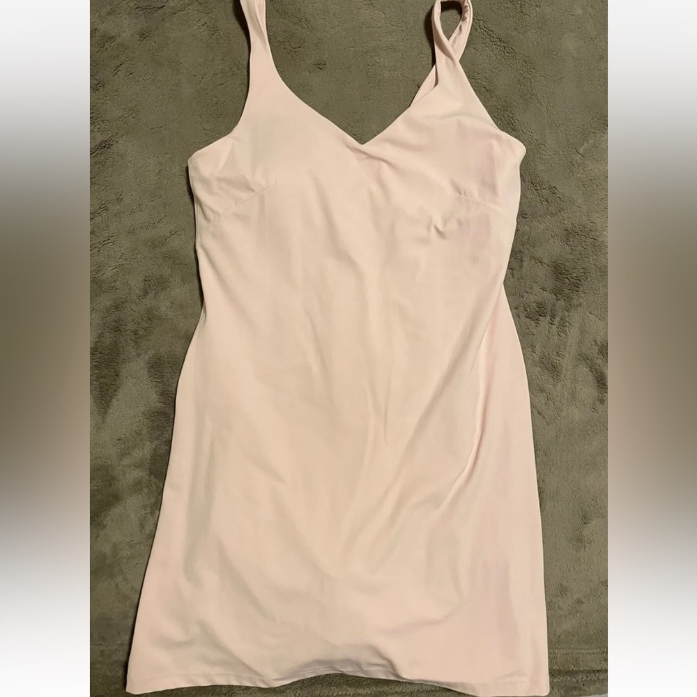New without tag women lululemon align dress in flush pink size 10